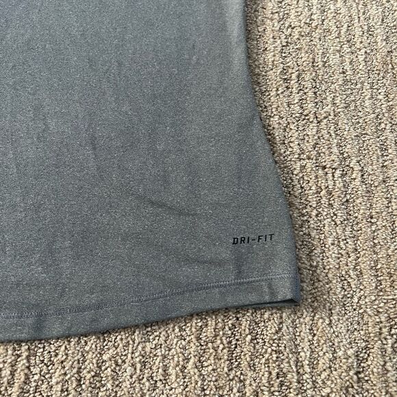 Nike Grey Logo Dri-fit Workout Tank Top - Picture 7 of 8